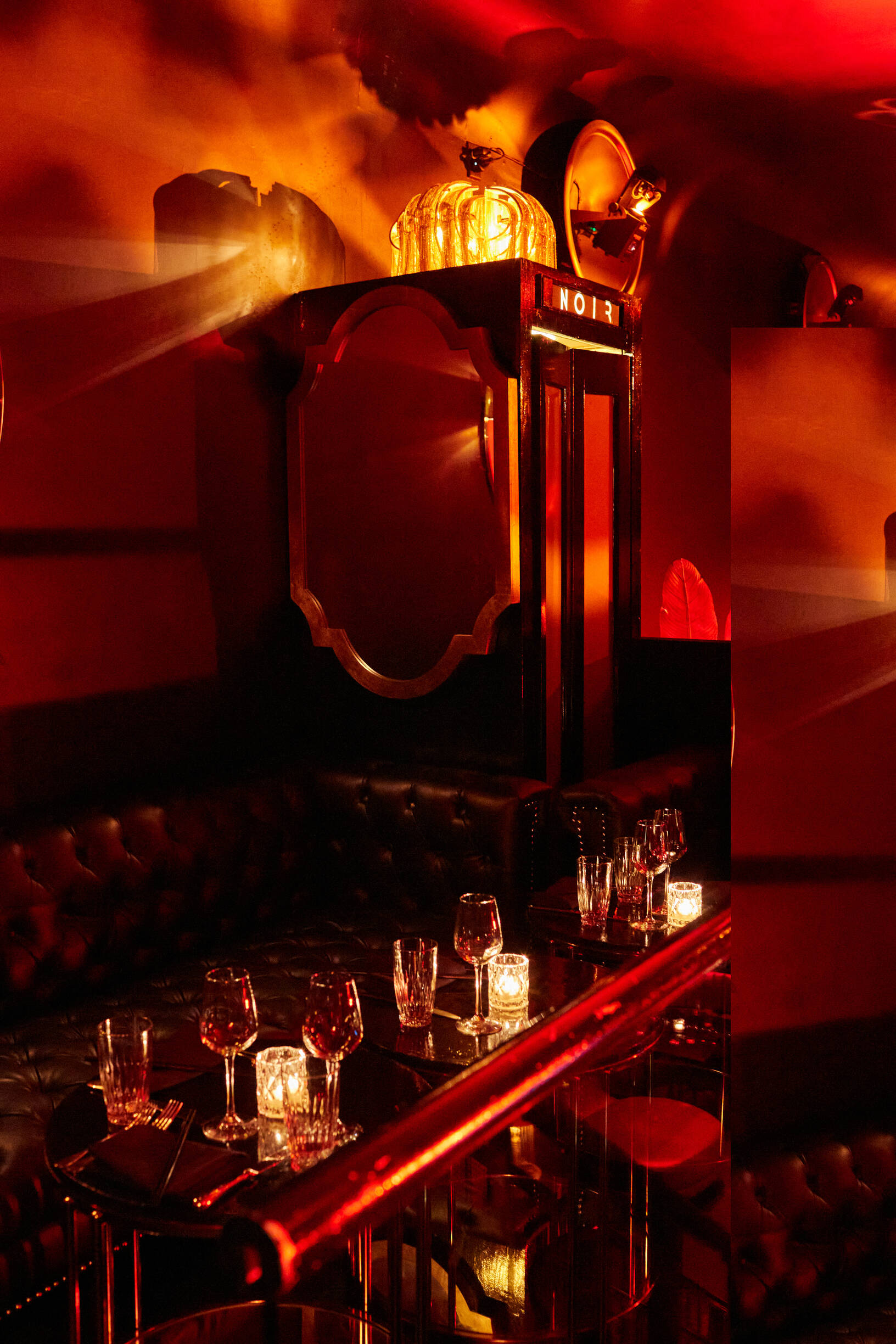 noir-interior